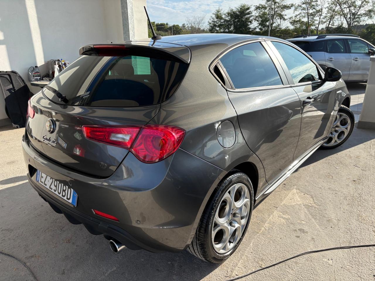 Alfa Romeo Giulietta 2.0 JTDm-2 150 CV Sprint 71000km!