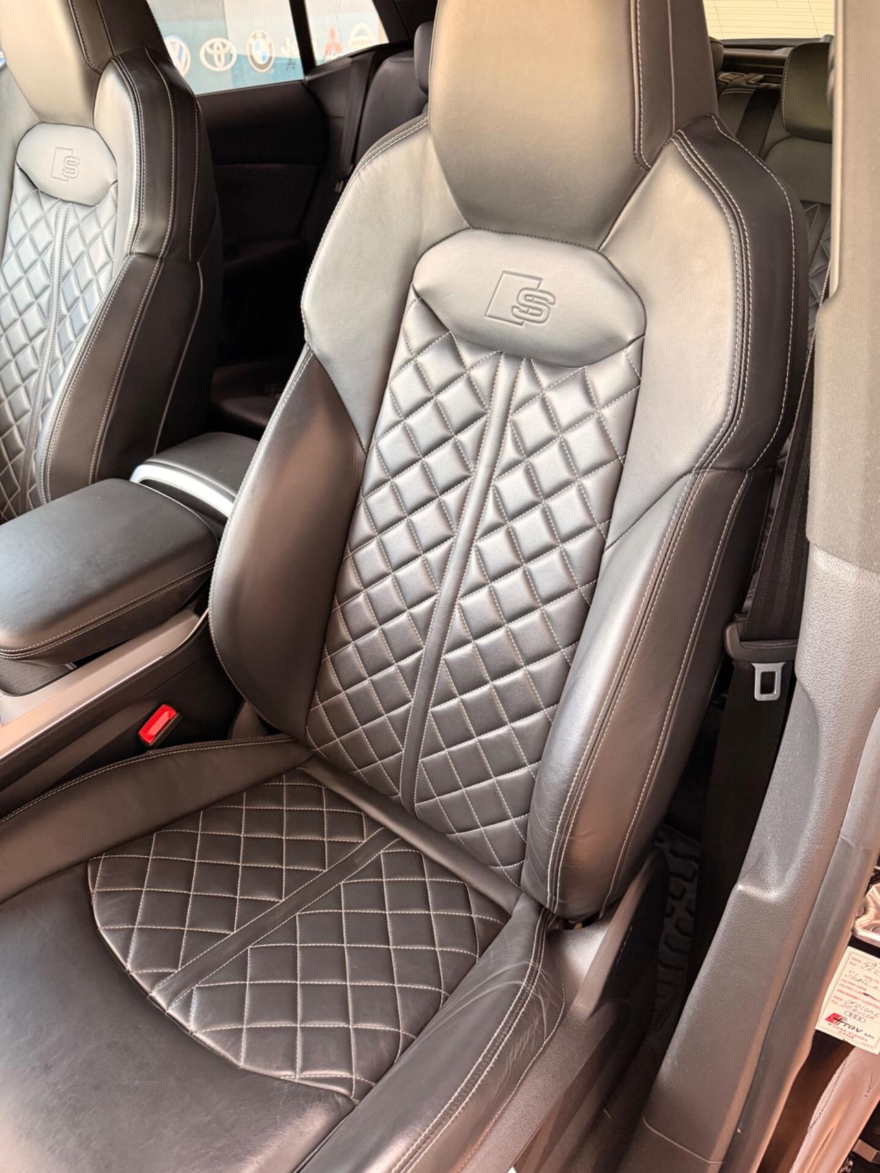 Audi Q8 3.0TDI 286cv S-Line Quattro E6