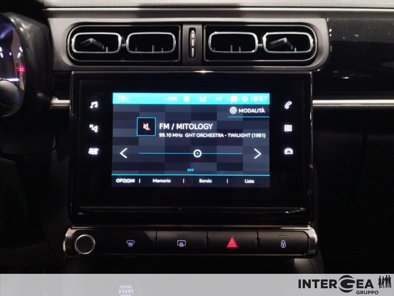 CITROEN C3 1.2 puretech Max s&s 110cv