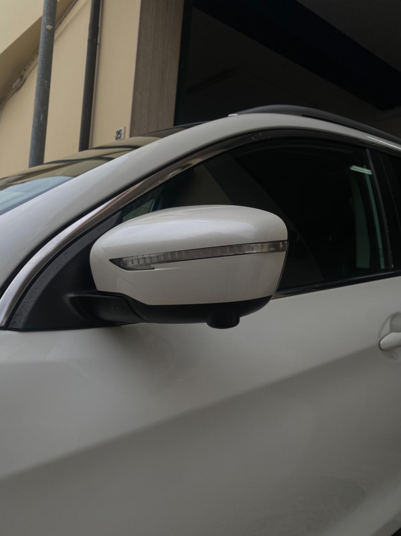 Nissan Qashqai 1.5 dCi Tekna Gancio Traino