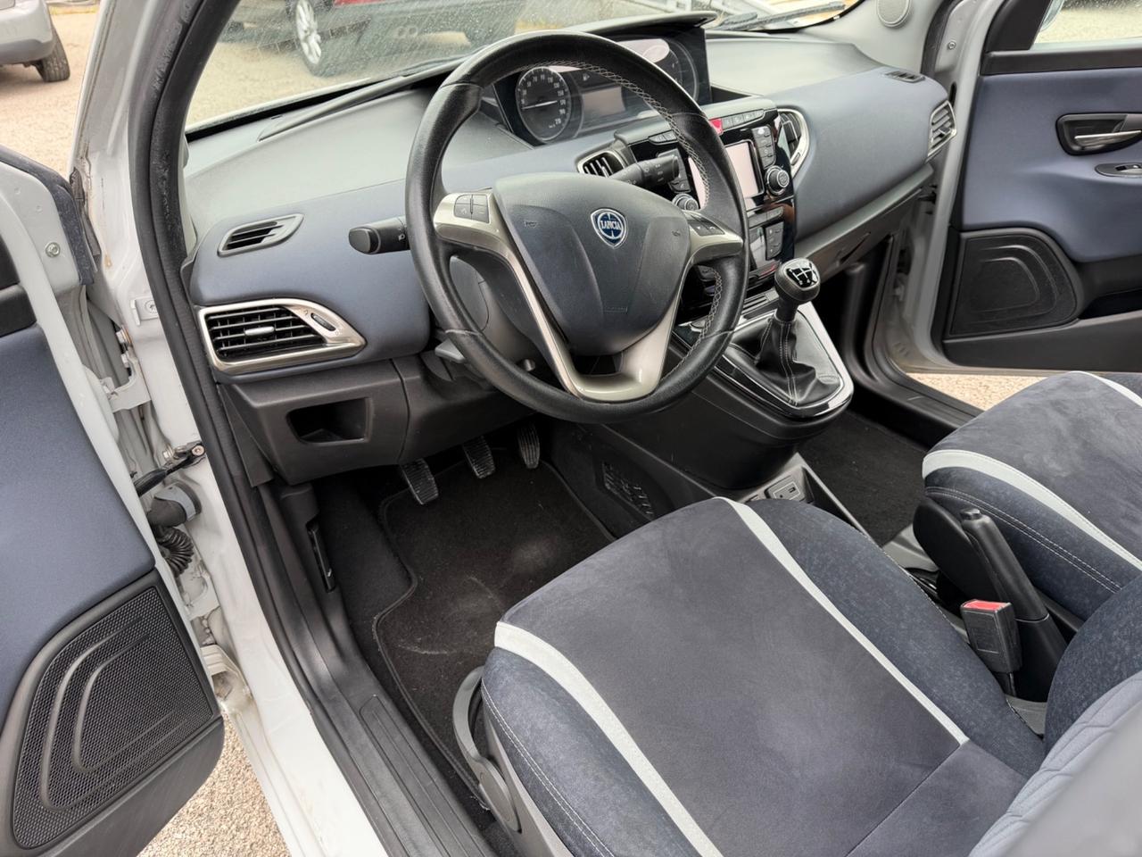 Lancia Ypsilon 1.3 MJT 16V 95 CV 5 porte S&S Mya