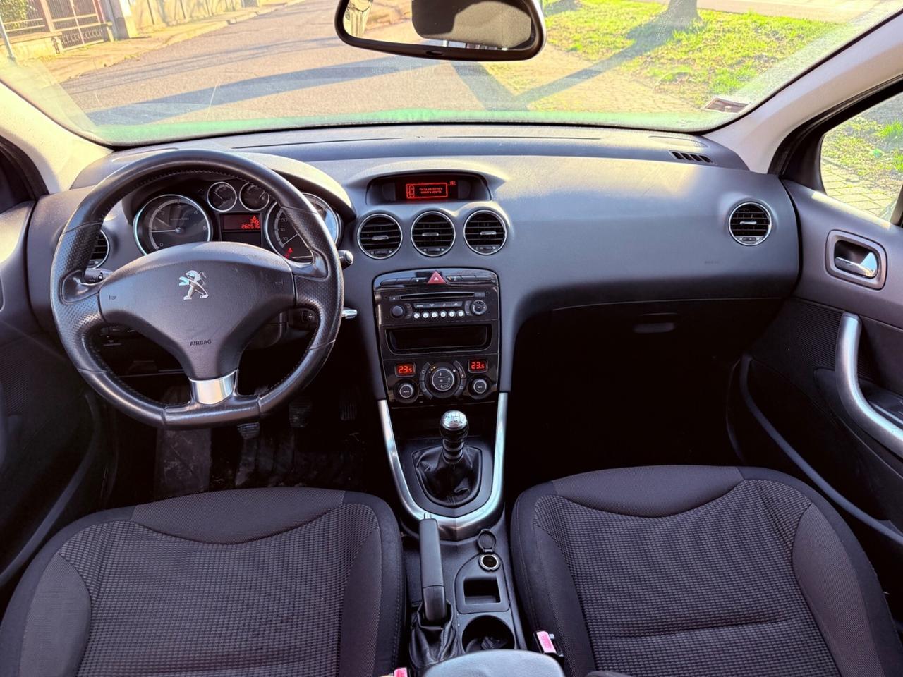 Peugeot 308 1.6 Diesel-2013