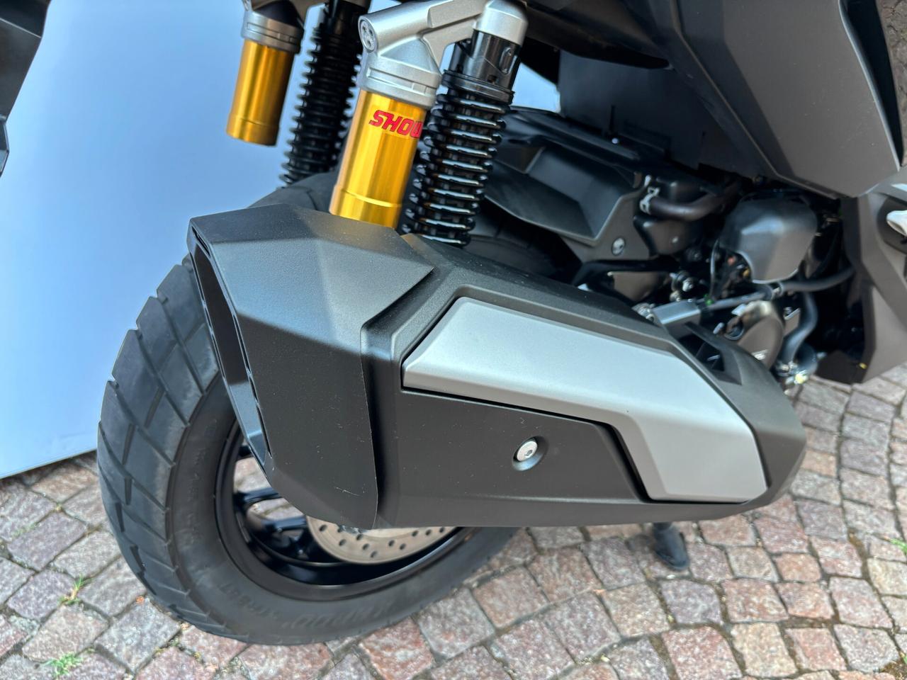 Honda ADV 350