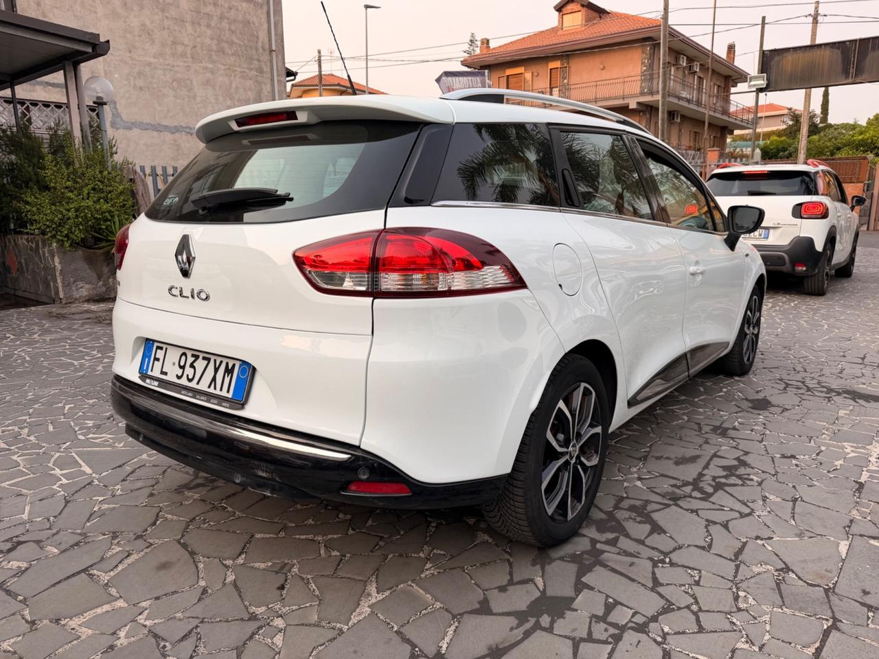 Renault Clio Sporter dCi 8V 90 CV Moschino Life