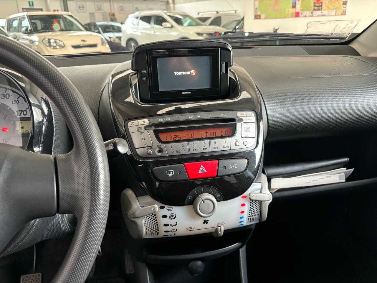 Toyota Aygo 1.0 12V VVT-i 5 porte Active Connect