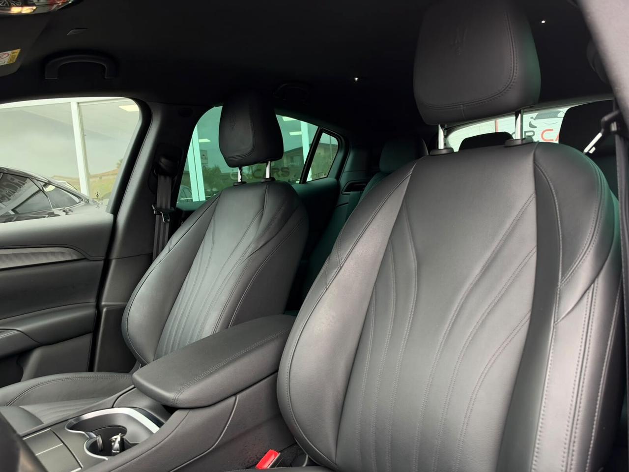 Maserati Grecale MHEV 300 CV AWD GT