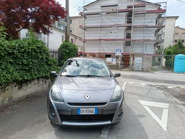 Renault Clio 1.2 16V 3 porte Luxe ok neo patente