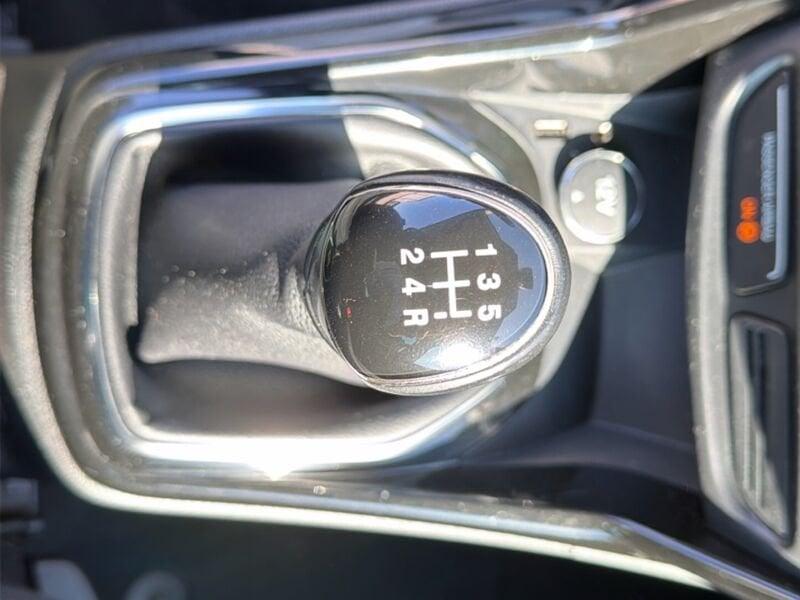 Ford B-Max 1.5 TDCi 75cv DPF Plus