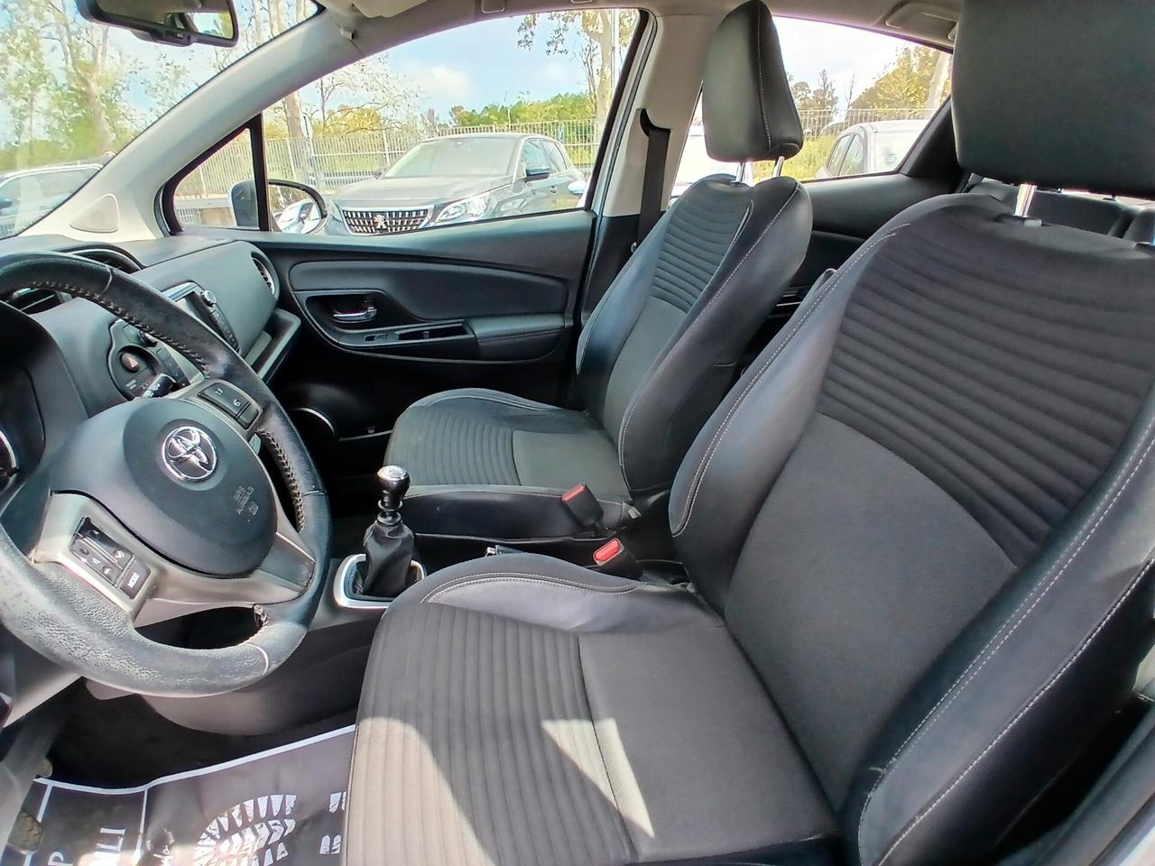 Toyota Yaris 1.4 D-4D 5 porte Lounge