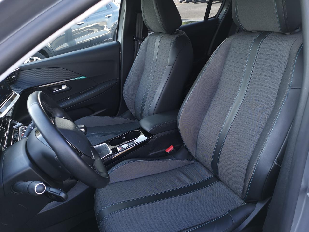 Peugeot 208 PureTech 100 Stop&Start 5 porte Allure
