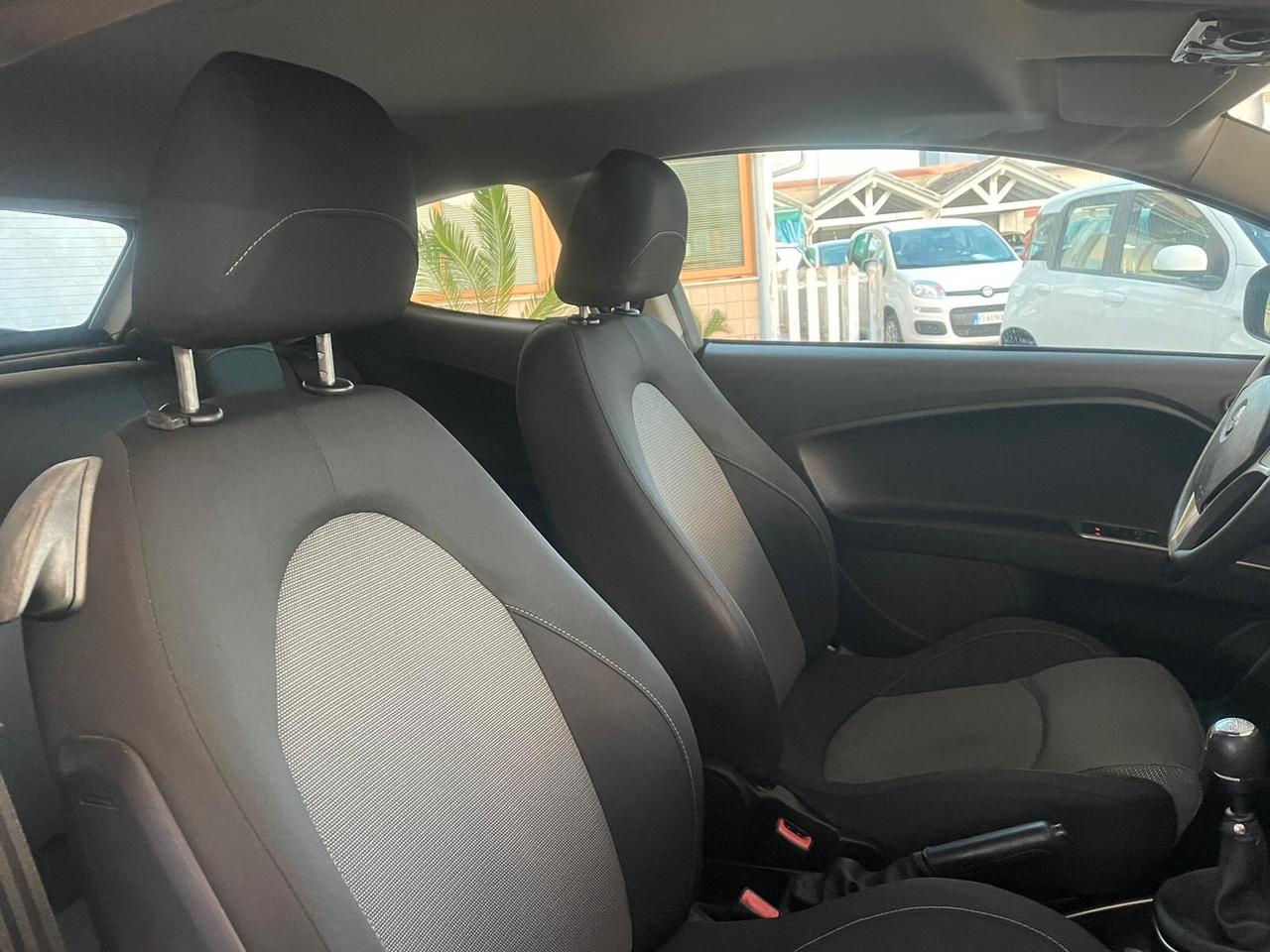 Alfa Romeo MiTo 1.4 78 CV Distinctive Sport Pack