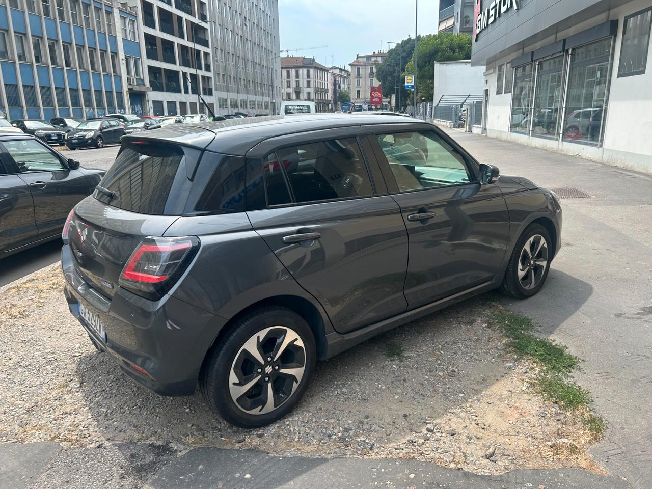 Suzuki Swift 1.2 Hybrid Top