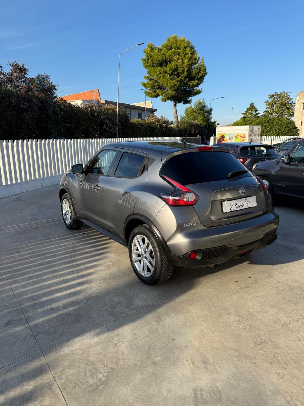 Nissan Juke 1.6 GPL Acenta