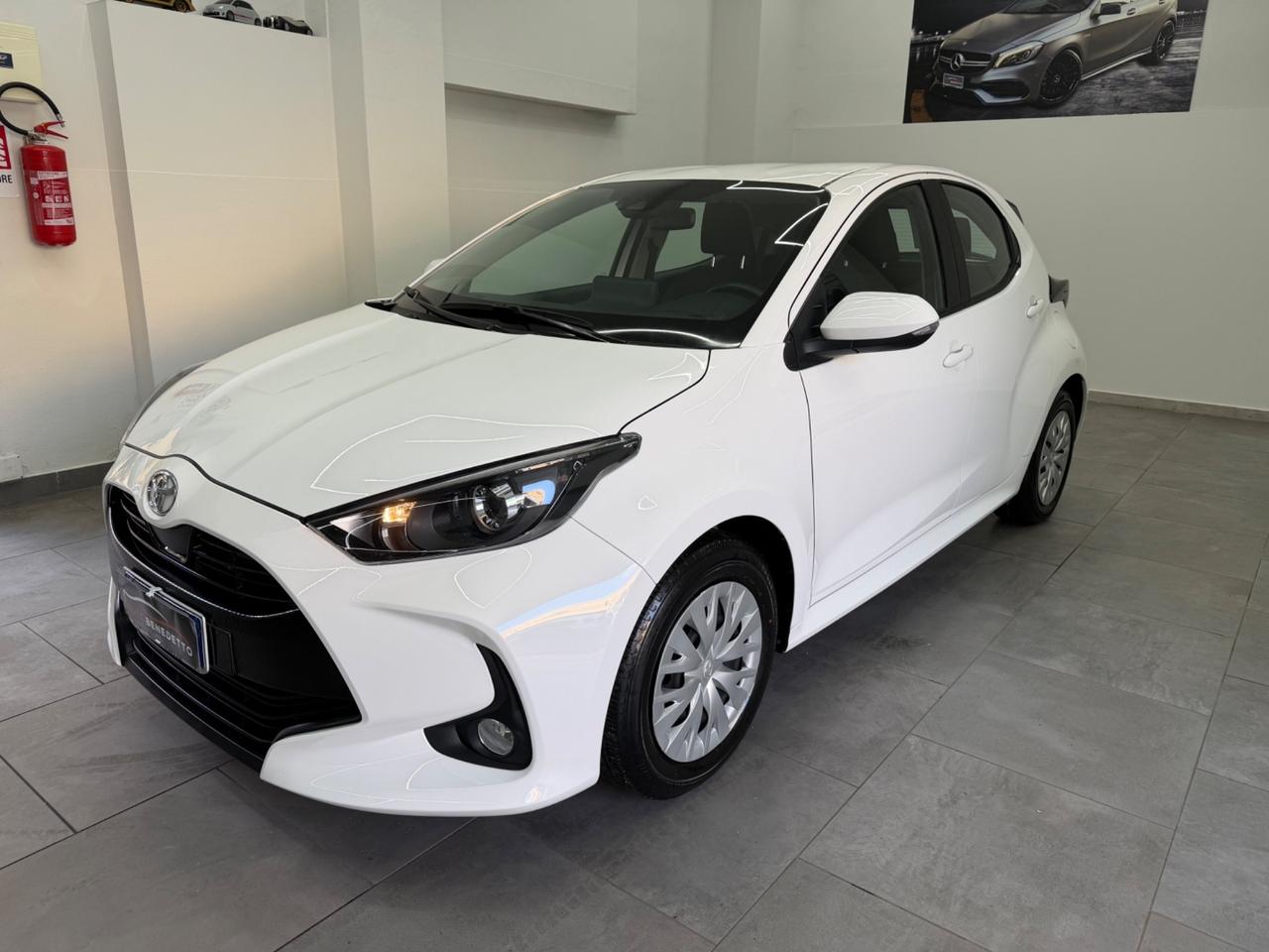 Toyota Yaris 1.0 5 porte Active 2023