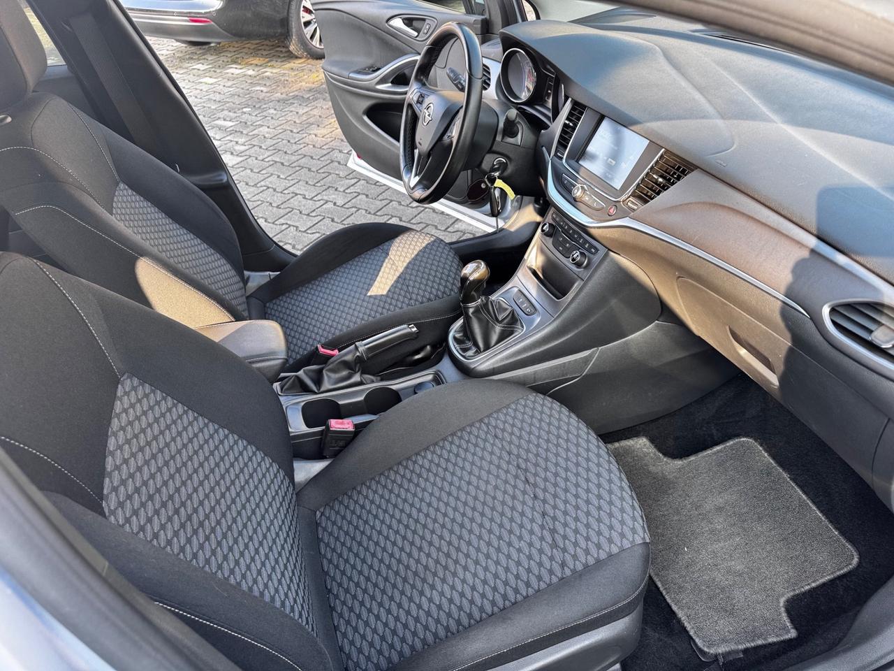 Opel Astra 1.6 CDTi Sports Tourer unico proprietario