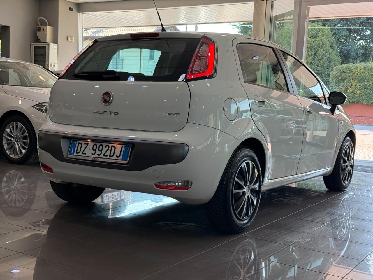 Fiat Punto Evo 1.3 Mjt 75 CV 5 porte Neo patentati