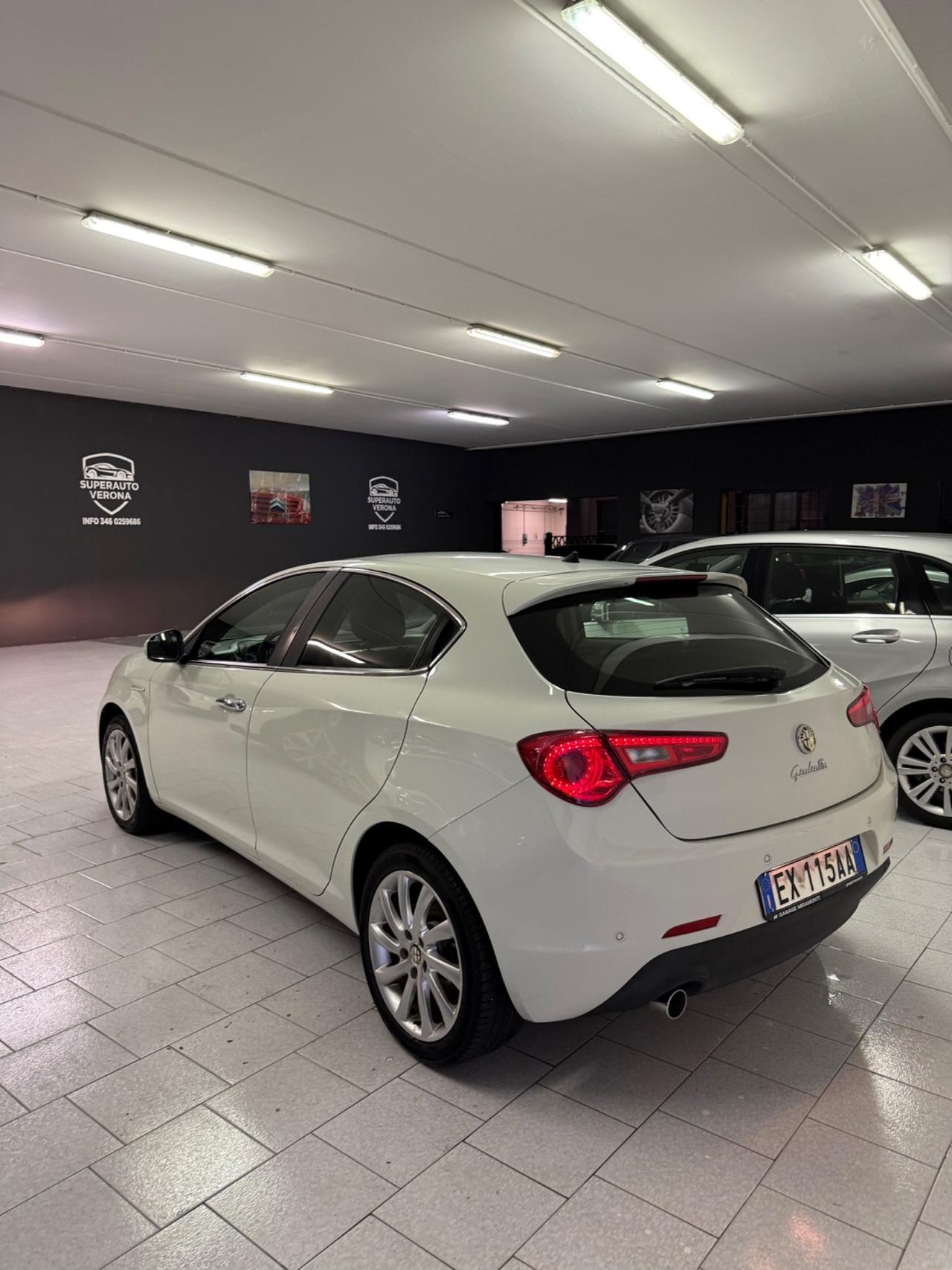 Alfa Romeo Giulietta 1.6 JTDm-2 105 CV Exclusive