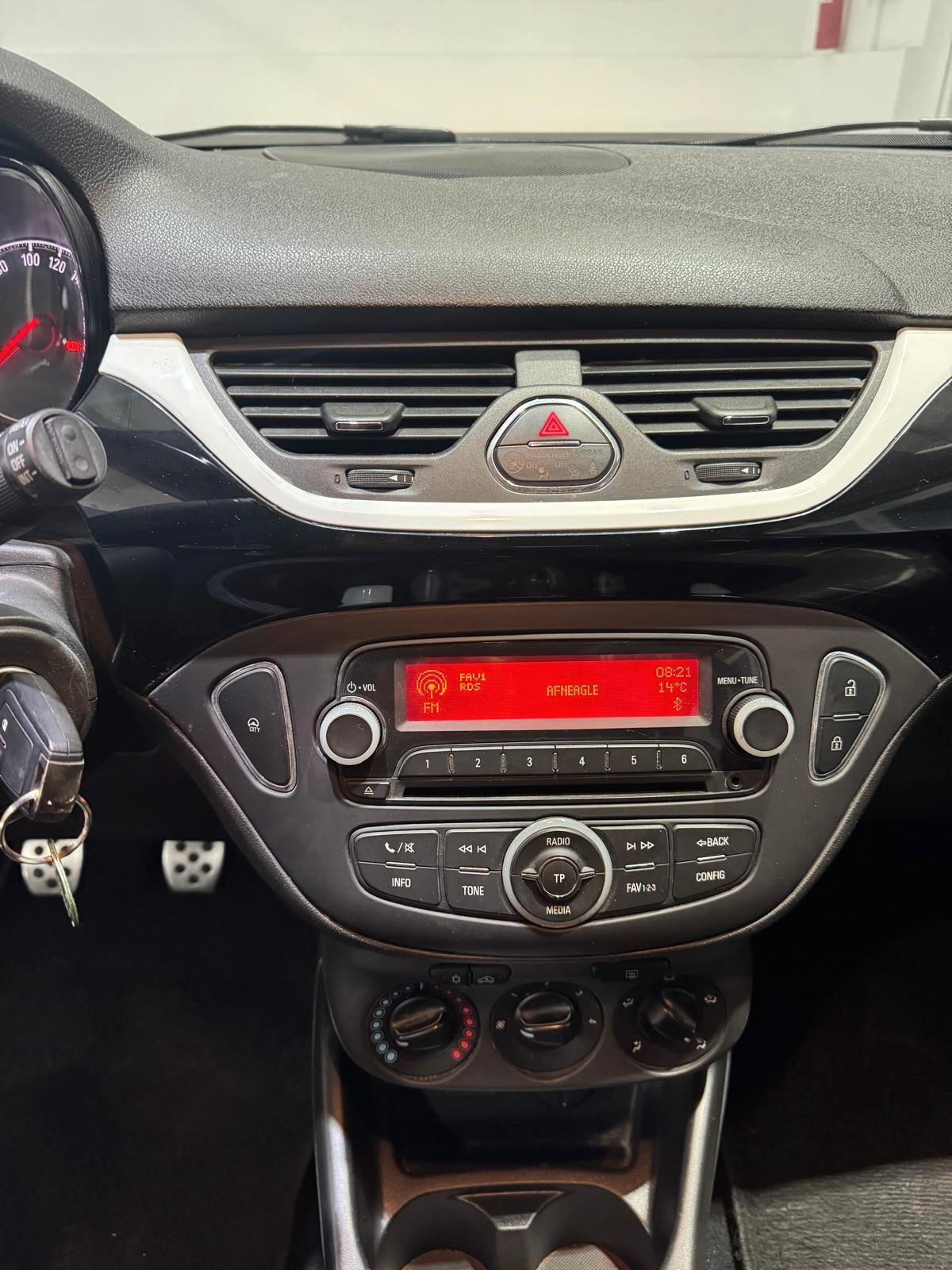 Opel Corsa 1.2 Coupé n-Joy