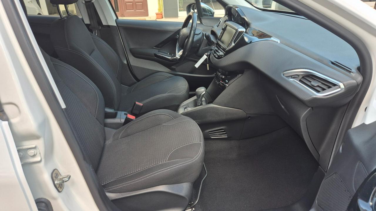 Peugeot 208 PureTech Turbo 110 EAT6 S&S 5 porte Allure