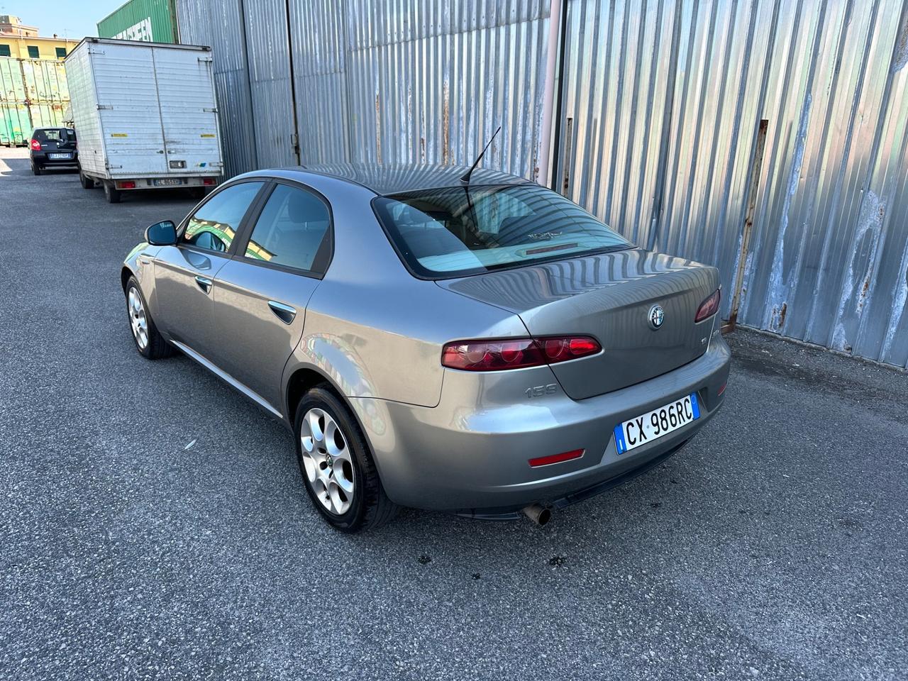 Alfa Romeo 159 1.9 JTDm Distinctive BERLINA 120 MILA km