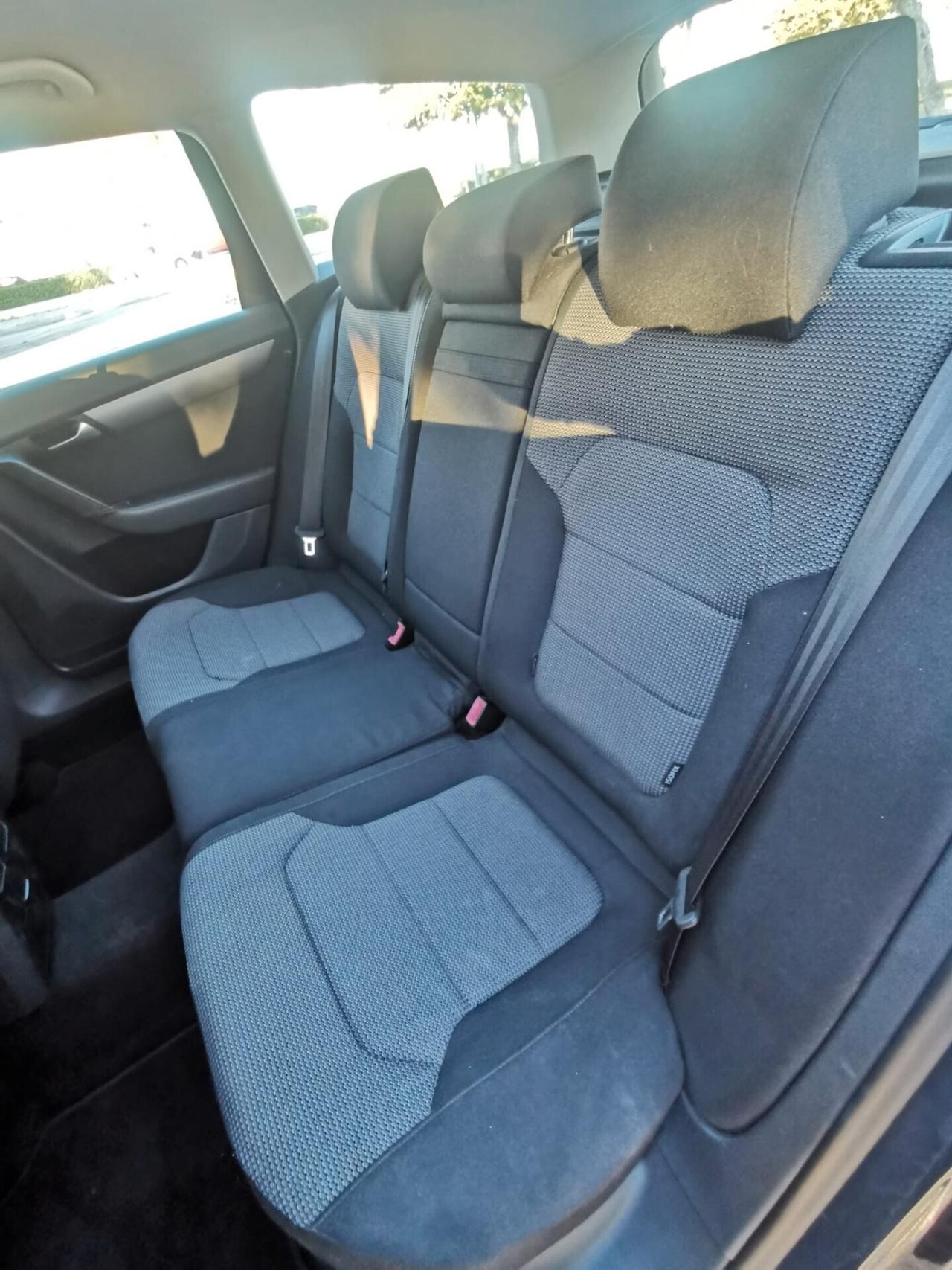 Volkswagen Passat Var. 1.6 TDI Comfortline