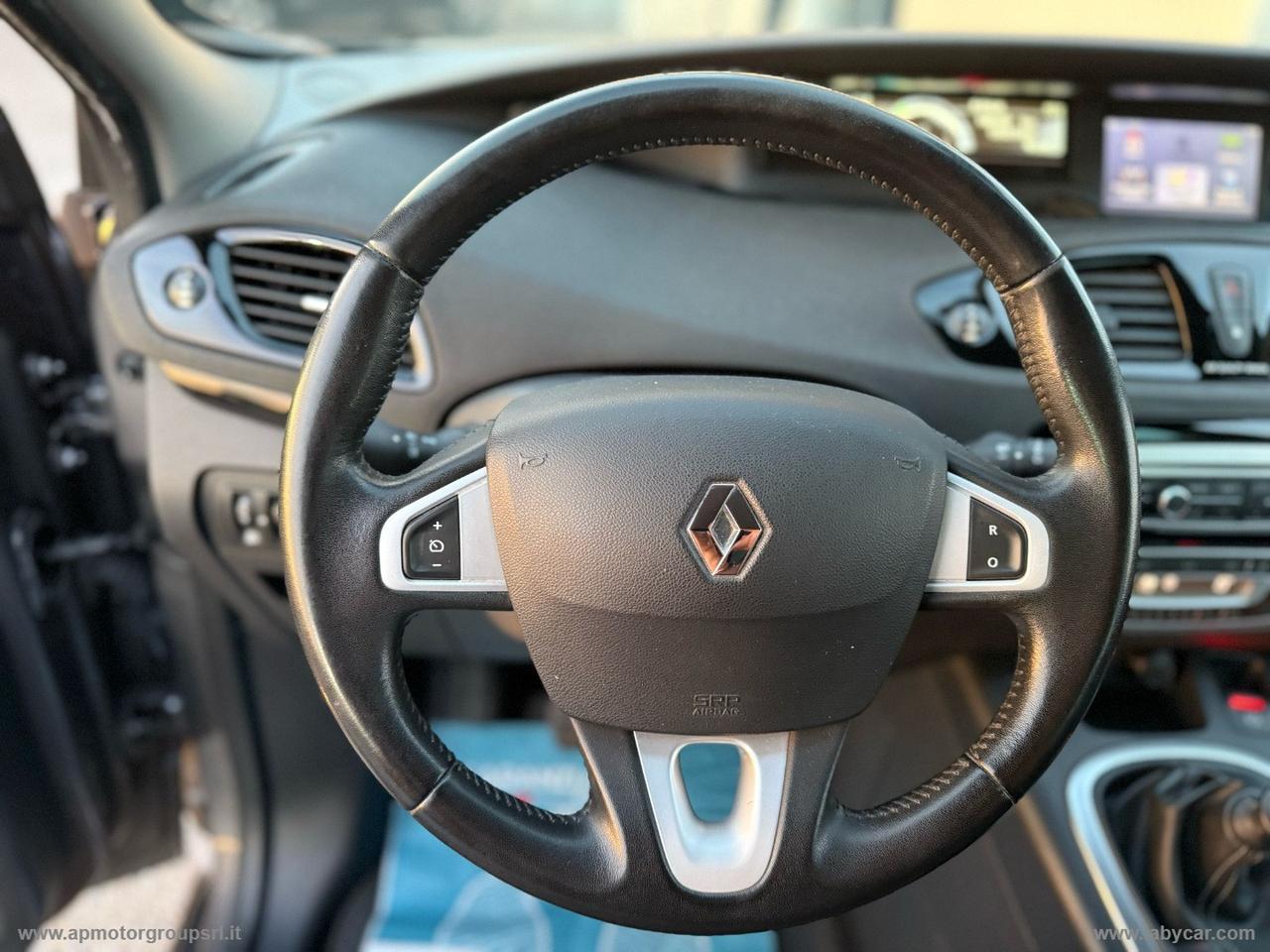 RENAULT Scénic 1.5 dCi 110 CV S&S Live
