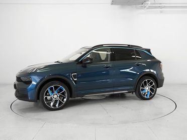 LYNK & CO 01 01 PHEV