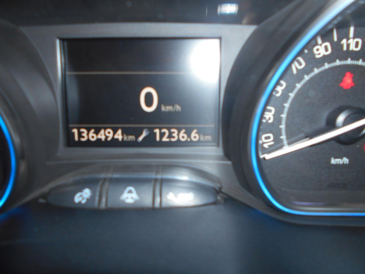 Peugeot 2008 BlueHDi 120 S&S Allure