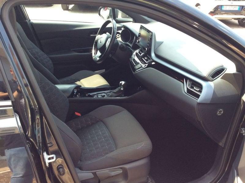 Toyota C-HR 2.0 Hybrid E-CVT Comfort