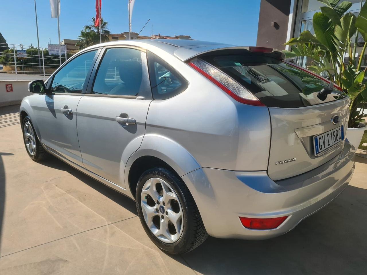 Ford Focus 1.6 TDCi (110CV) 5p. Tit. DPF
