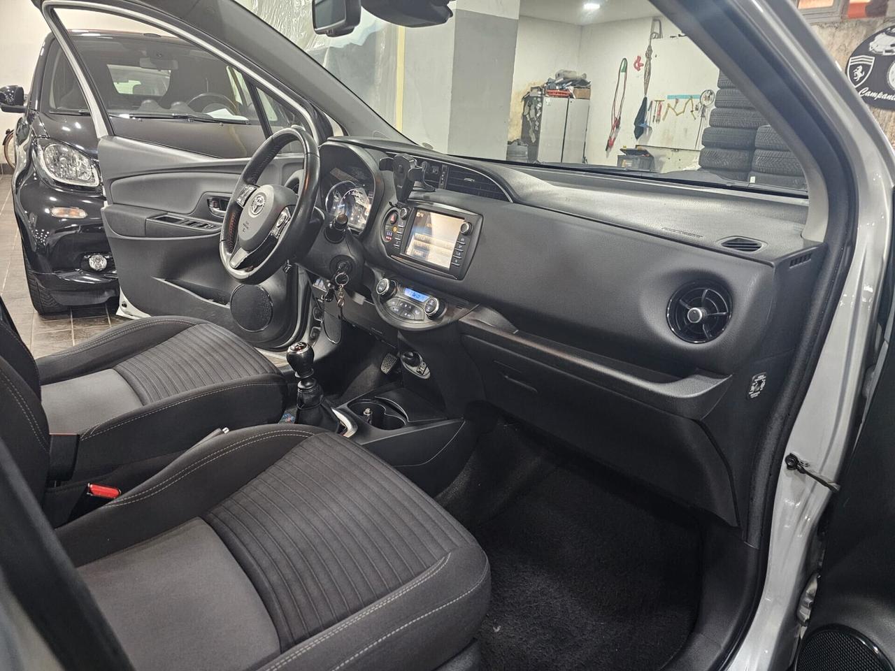 NUOVA TOYOTA YARIS 1.5 BENZ/GPL 110CV LOUNGE 2WD - IMPIANTO GPL BRC SCADENZA 2033