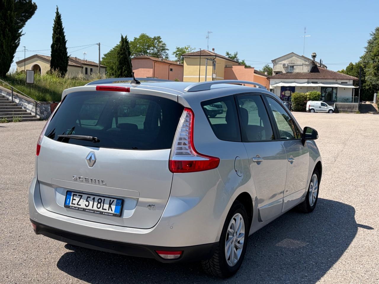 Renault Scenic Scénic XMod 1.5 dCi 110CV Limited