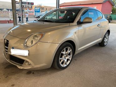 Alfa Romeo MiTo 1.6 JTDm 16V Distinctive Premium Pack