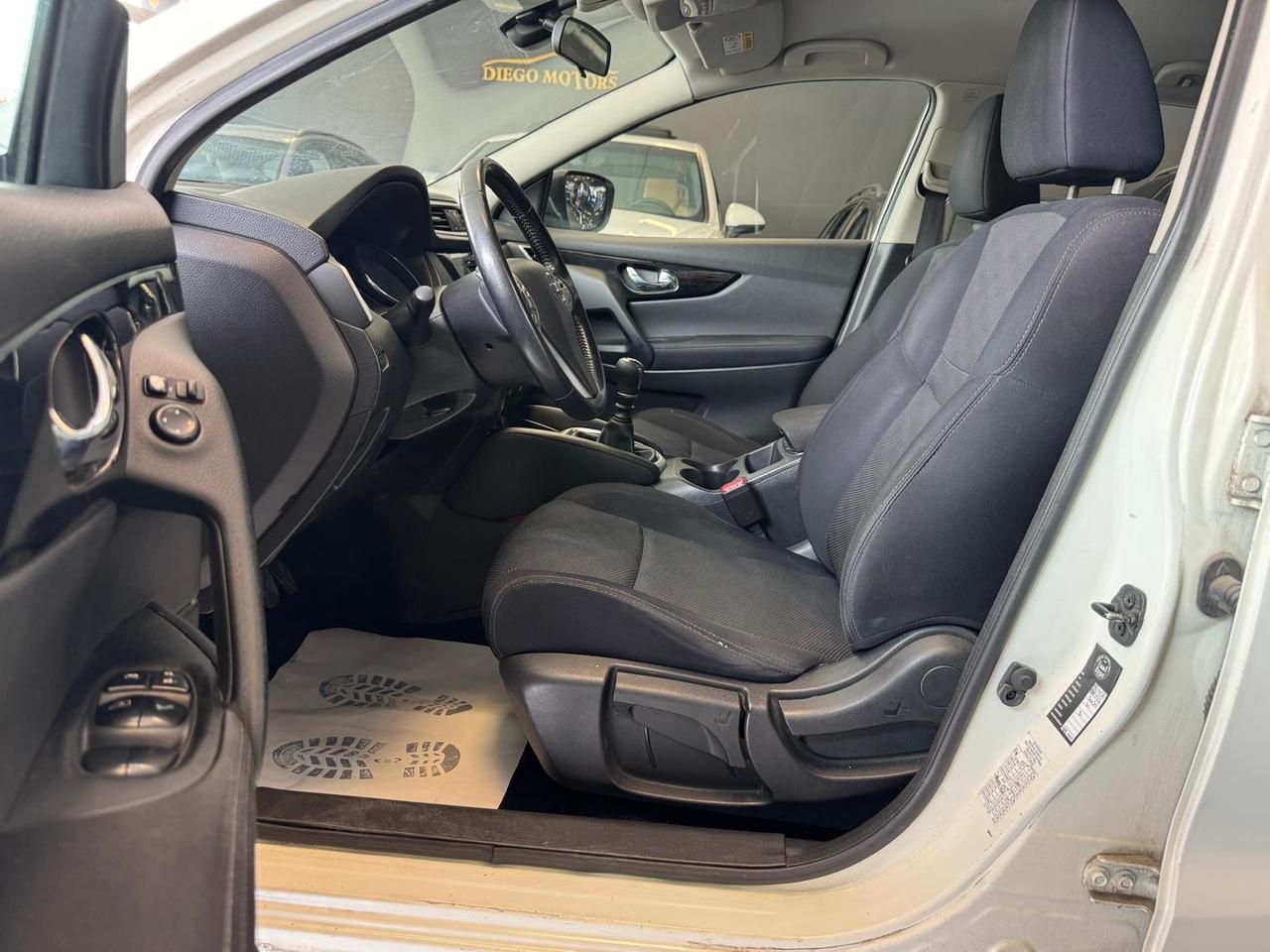 Nissan Qashqai 1.5 dCi Visia