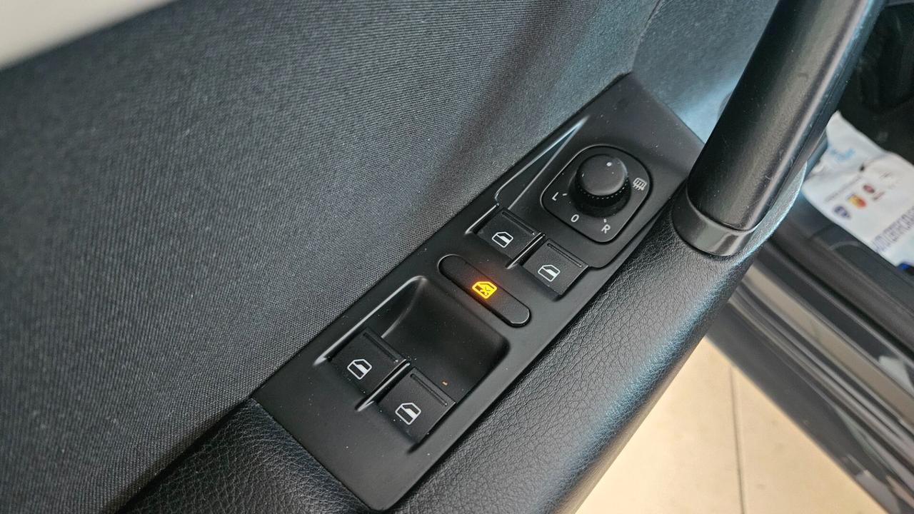 Volkswagen Passat Var. Bs. 1.6 TDI Comfortline