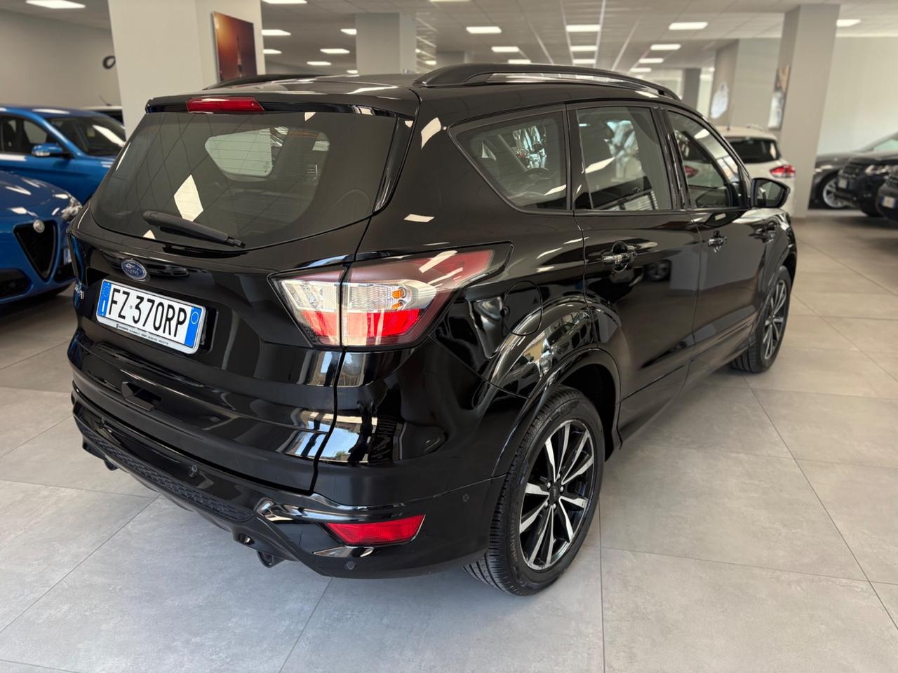 Ford Kuga 1.5 EcoBoost 120cv ST-Line 2019 km58000