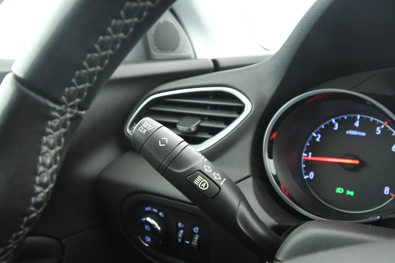 OPEL Grandland X 1.5 ecotec Elegance s&s 130cv at8 NEOPATENTATI+APP CONNECT