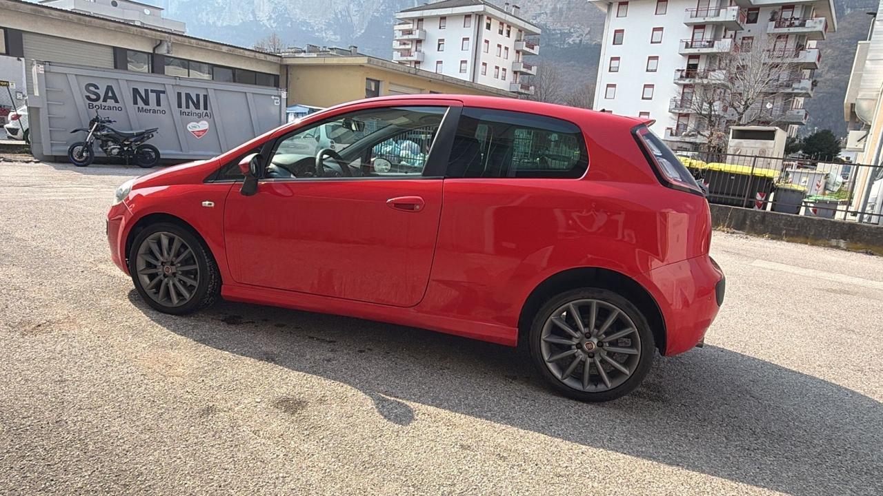 Fiat Punto Evo 1.3 Mjt 95 CV3 porte S&S Sport NEOPATENTATI