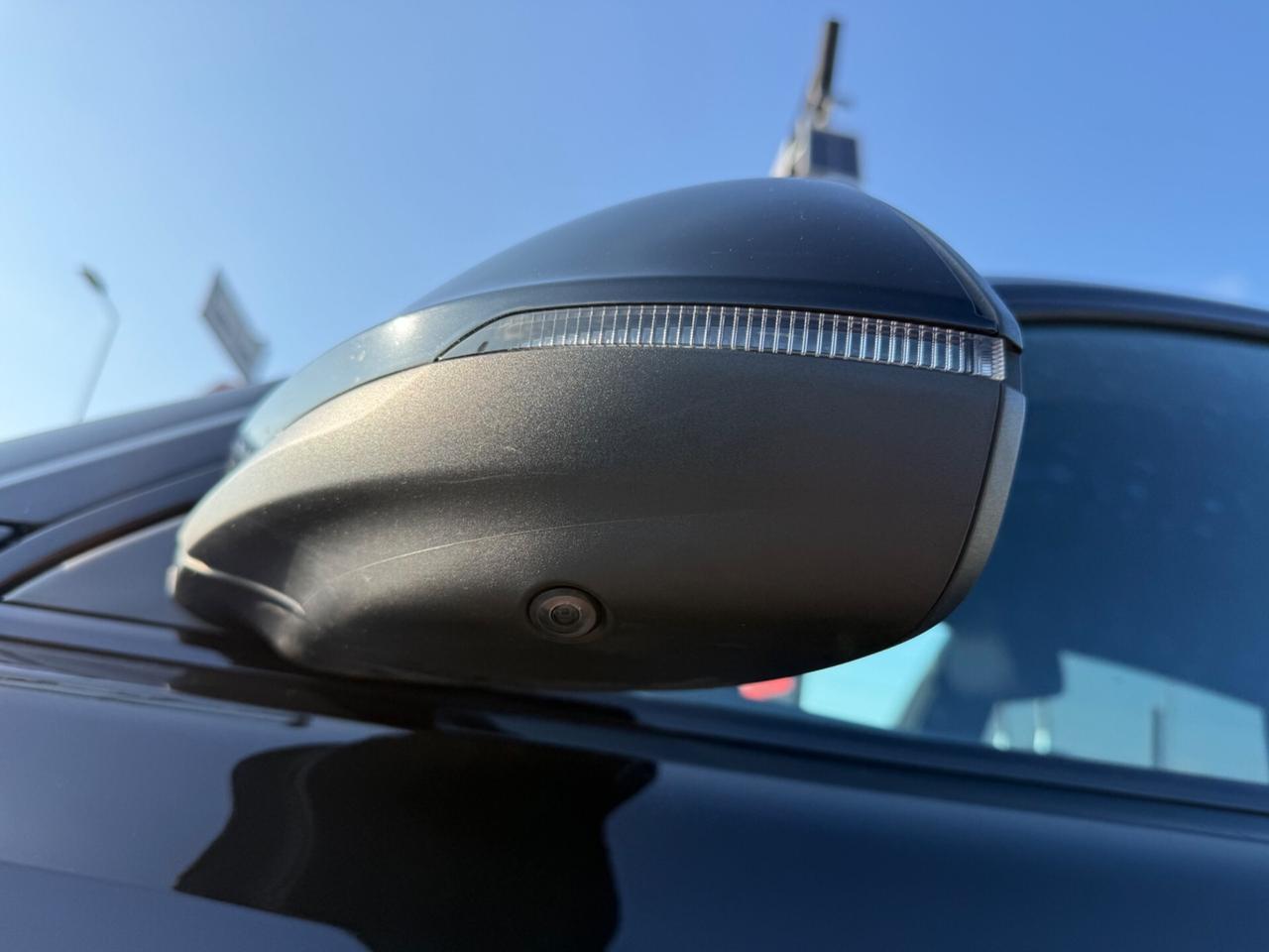 Audi Q8 45 TDI 231CV quattro S-LINE IVA ESPOSTA