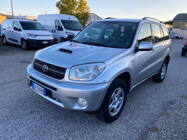 TOYOTA RAV 4 MY23 RAV4 2.0 Tdi D-4D cat 5 porte Sol