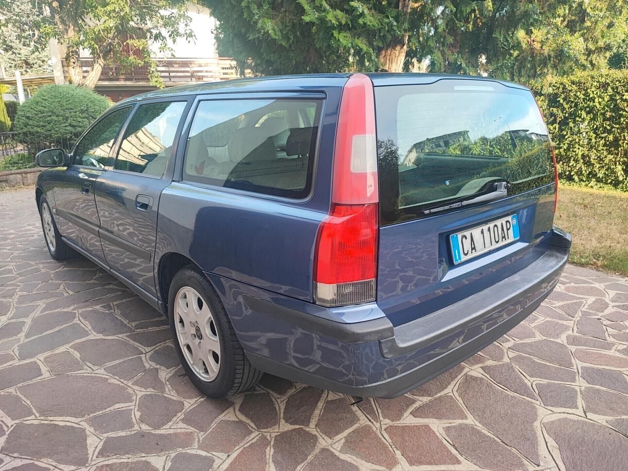 Volvo V70/XC70 2.4 b/GPL 170 CV storico lavori