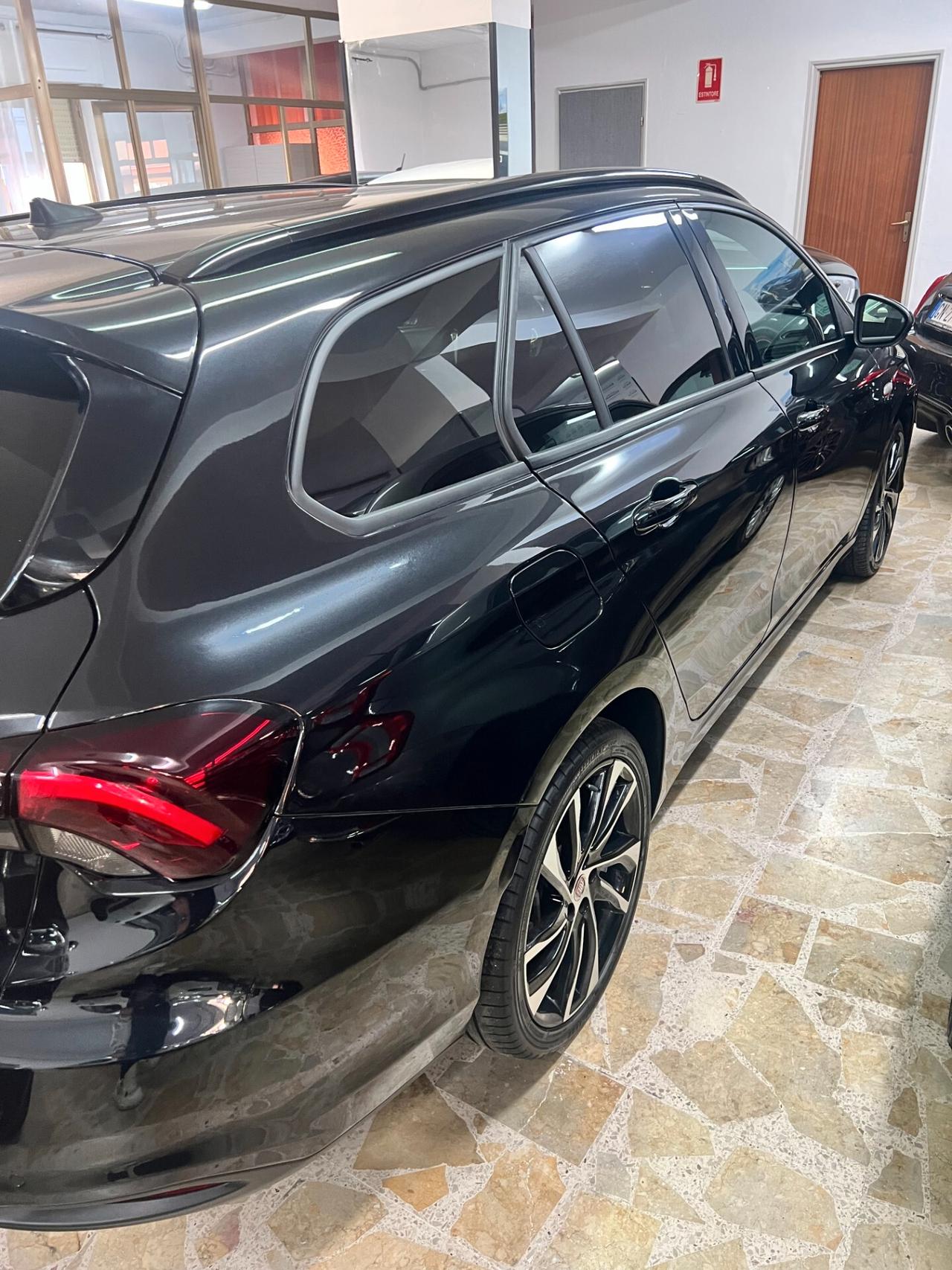 Fiat Tipo 1.6 Mjt S&S SW City Sport