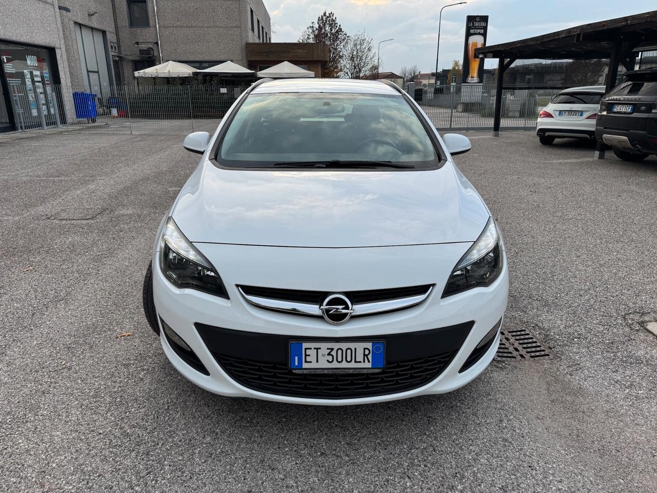 Opel Astra Sports Tourer 1.7 cdti 130cv AUTOCARRO N1 - UNIPR.