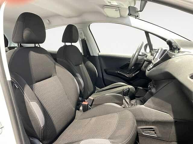 Peugeot 208 1.2 PureTech 82CV Active - NEOPATENTATI