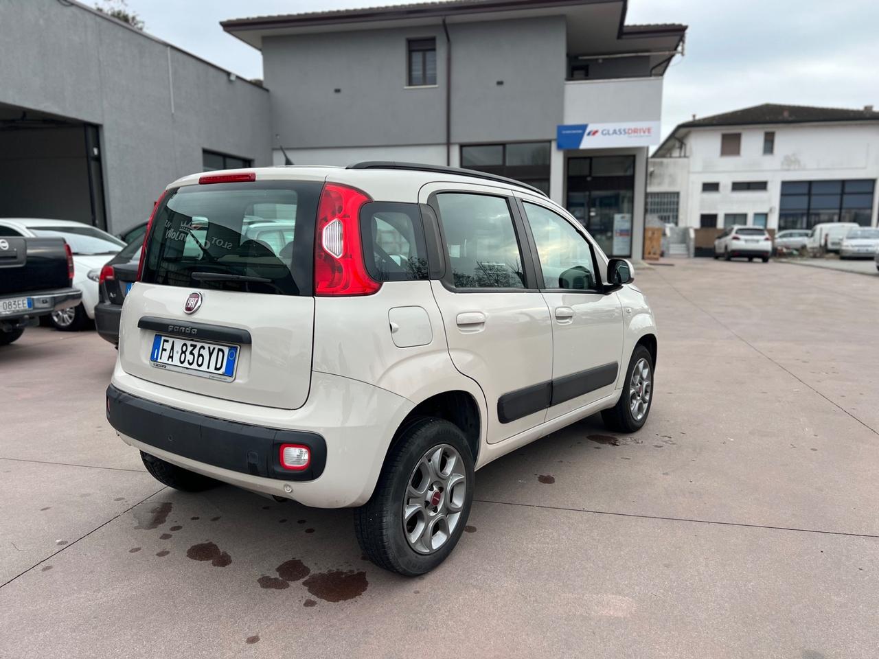 Fiat Panda 0.9 TwinAir Turbo Natural Power Lounge