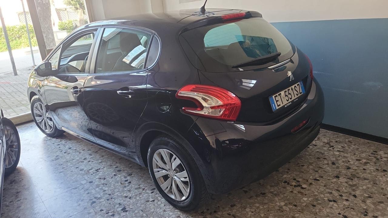 PEUGEOT 208-1,4 HDI-FOTO 3 REVISIONI-UNICO PROPRIE