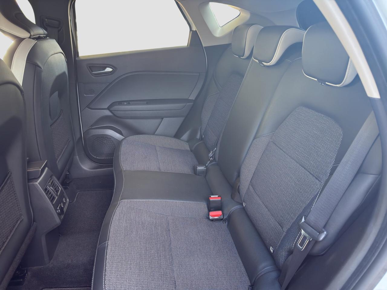 Renault Captur Mild Hybrid 140 CV Techno