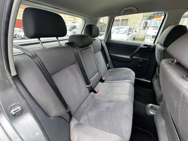 VOLKSWAGEN Polo 1.2/64CV 12V 5p. Comfortline adatta a neopatentato