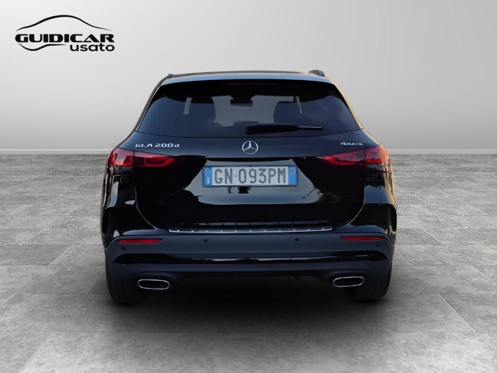 Mercedes-Benz GLA-H247 2020 - GLA 200 d Premium 4matic auto