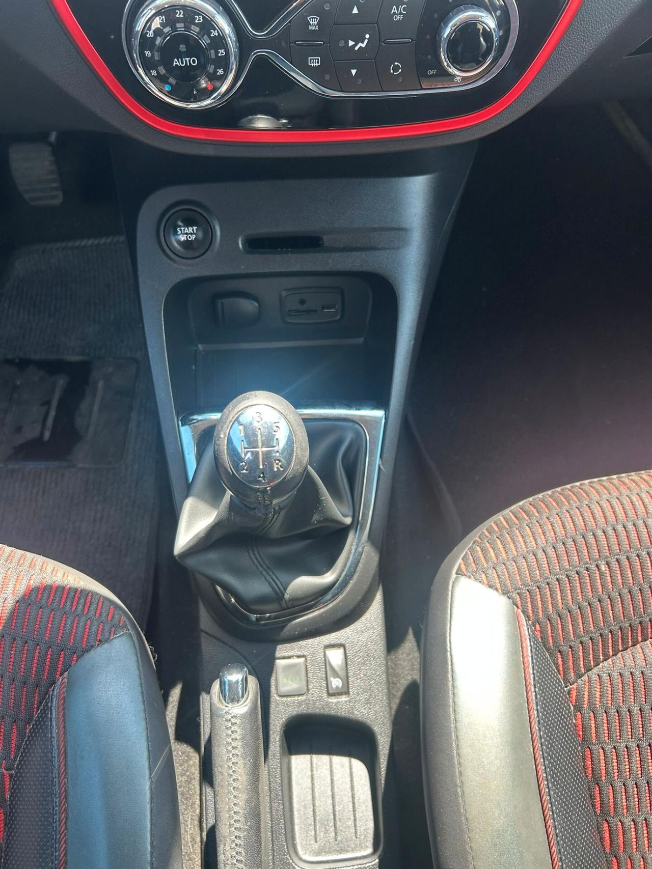 Renault Captur 1.5 dCi 90 CV